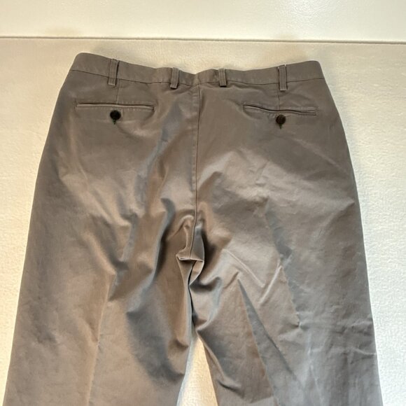 Orvis Men's Grey Cargo Heavy Duty Pants Size 42 Pleated NWOT - Picture 10 of 10